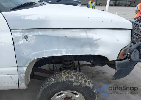 1999 Dodge Ram 2500 St z USA, uszkodzony, nr VIN 3B7KF2368XG138040